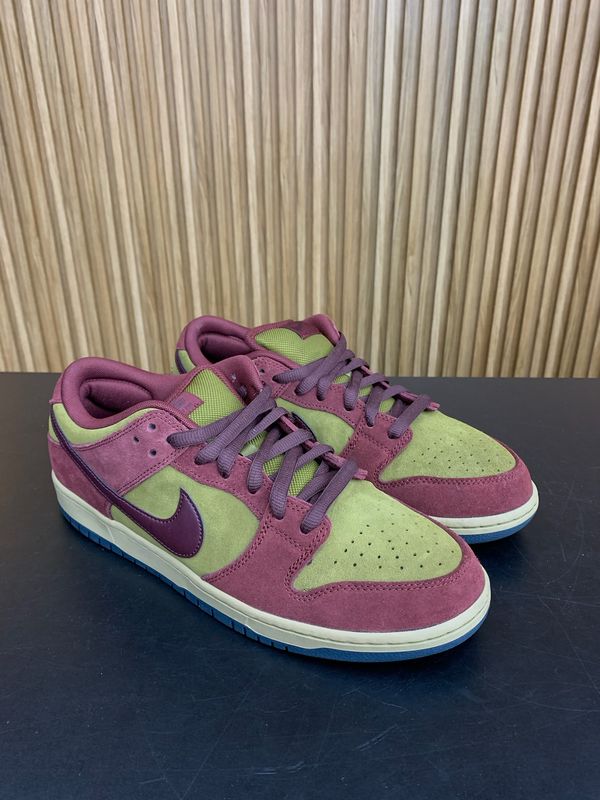 Nike SB Dunk Low Dark Team Red Olive Flak Size 13, PREOWNED NO BOX