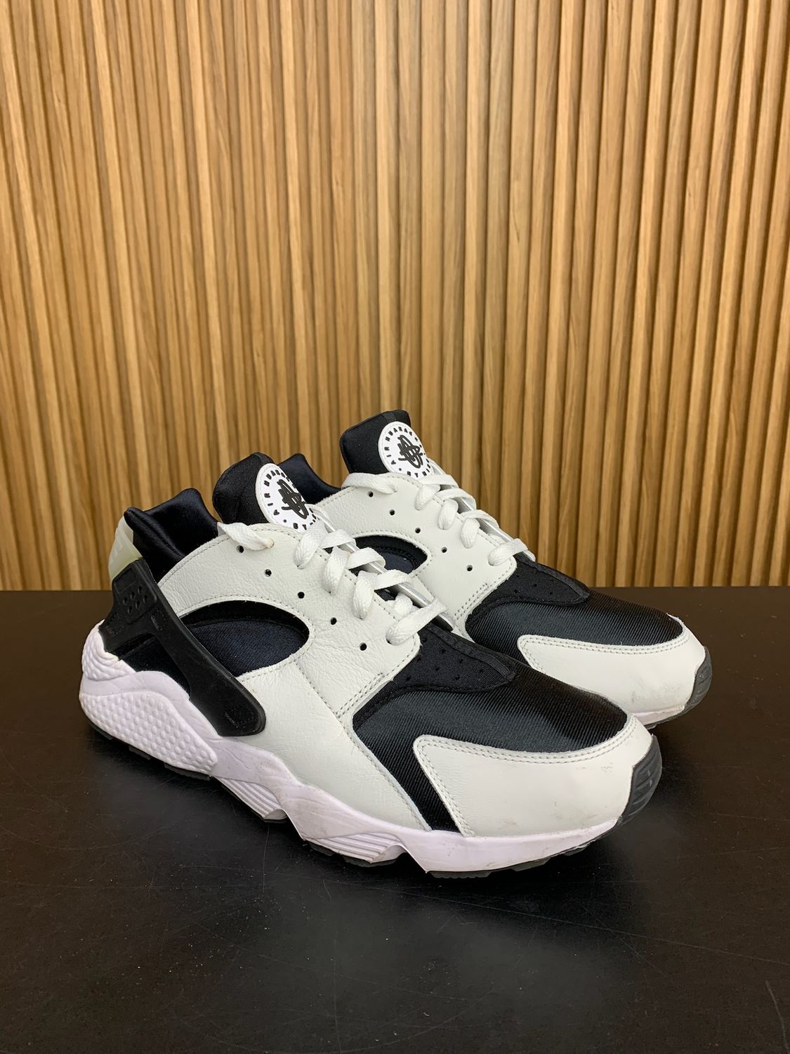 Nike Air Huarache OG Orca Size 13, PREOWNED NO BOX