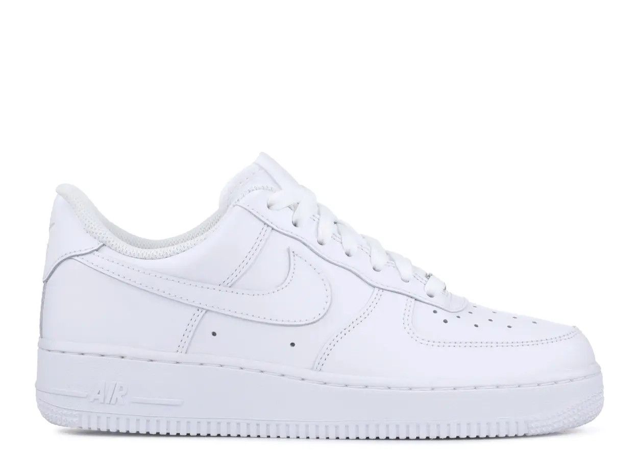Nike Air Force 1 Low '07 White (Women's) Size 6W, DS BRAND NEW DAMAGED BOX