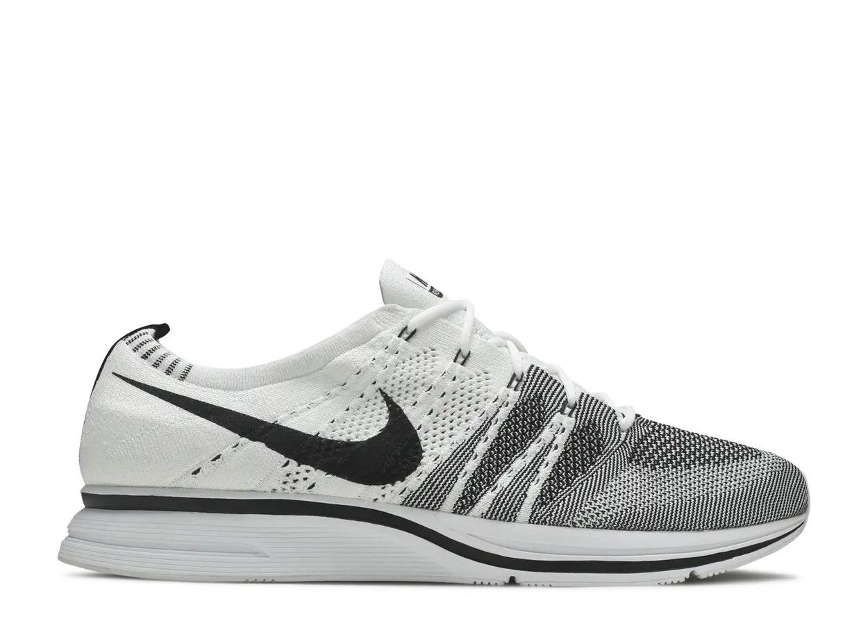 Nike Flyknit Trainer White Black Size 8, DS BRAND NEW
