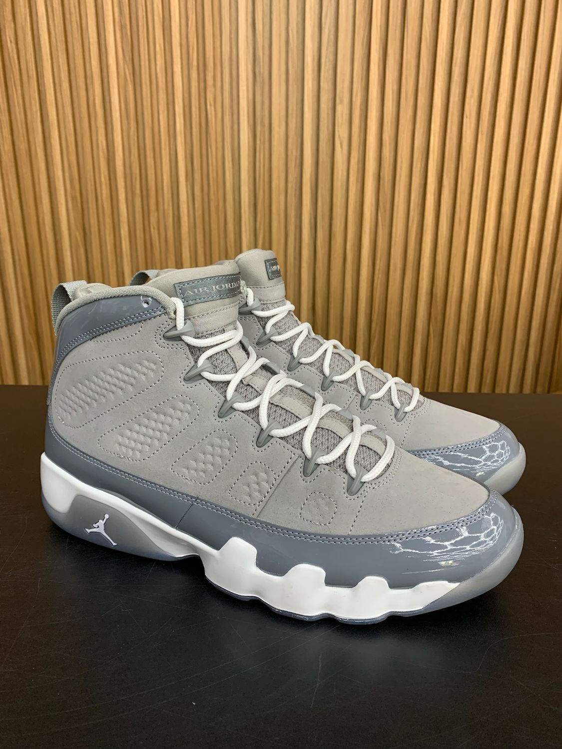 Jordan 9 Retro Cool Grey (2025) Size 11, PREOWNED NO BOX*