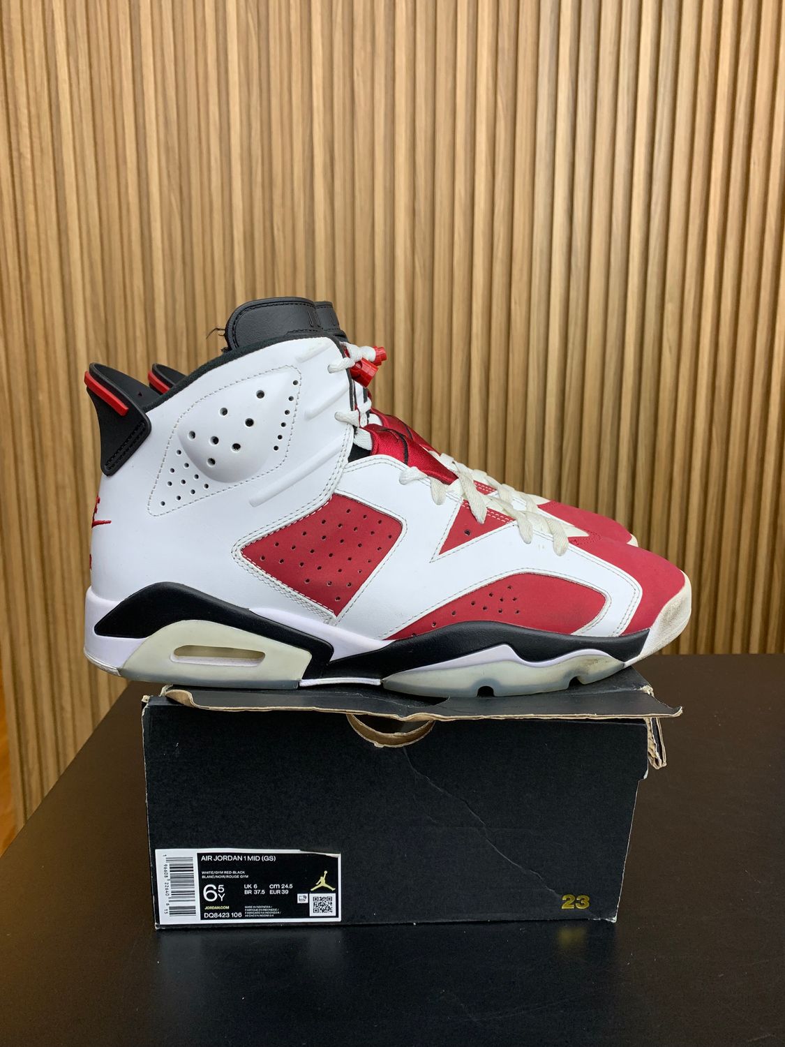 Jordan 6 Retro Carmine (2021) Size 12, PREOWNED NO BOX