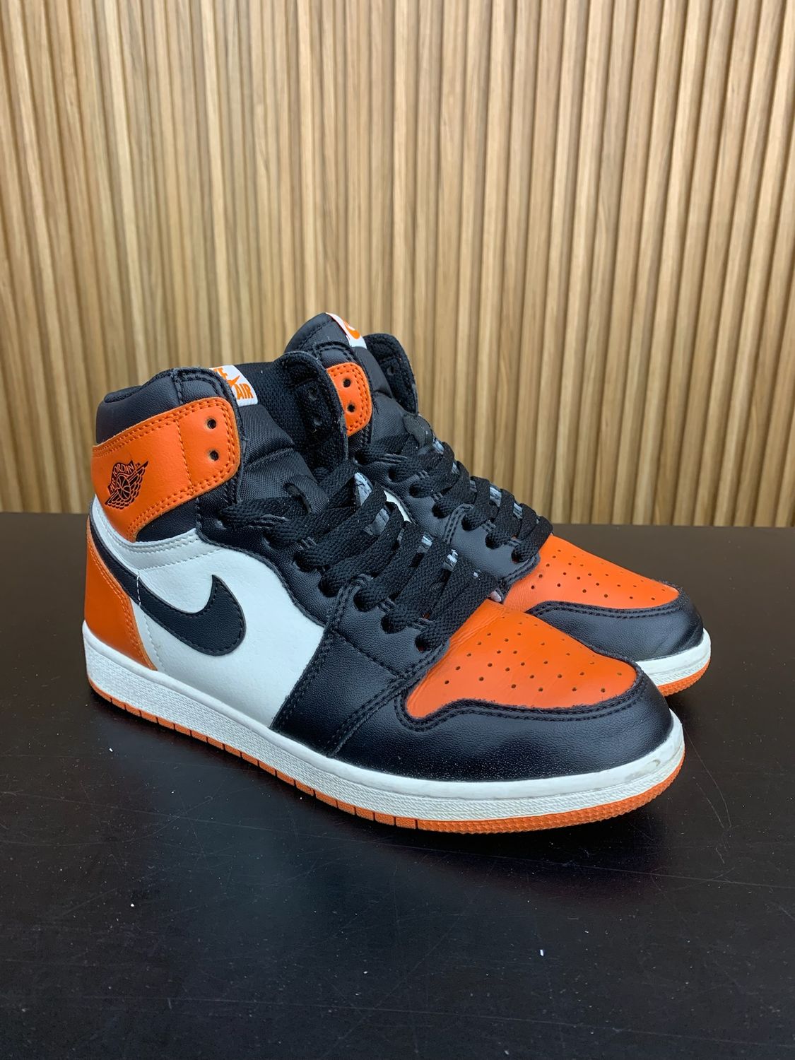 Jordan 1 Retro High OG Shattered Backboard (2025) (GS) Size 6.5, PREOWNED*