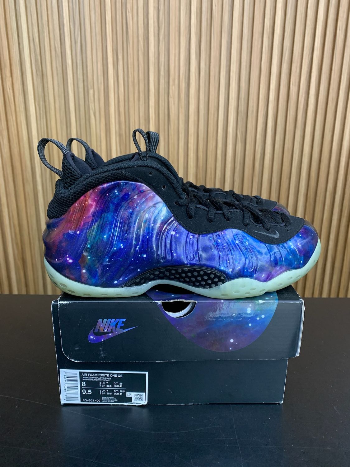 Nike Air Foamposite One Galaxy (2025) Size 8, PREOWNED*