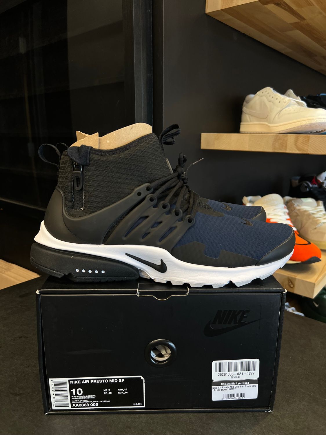 Nike Air Presto Mid Obsidian Black Size 10, PREOWNED*