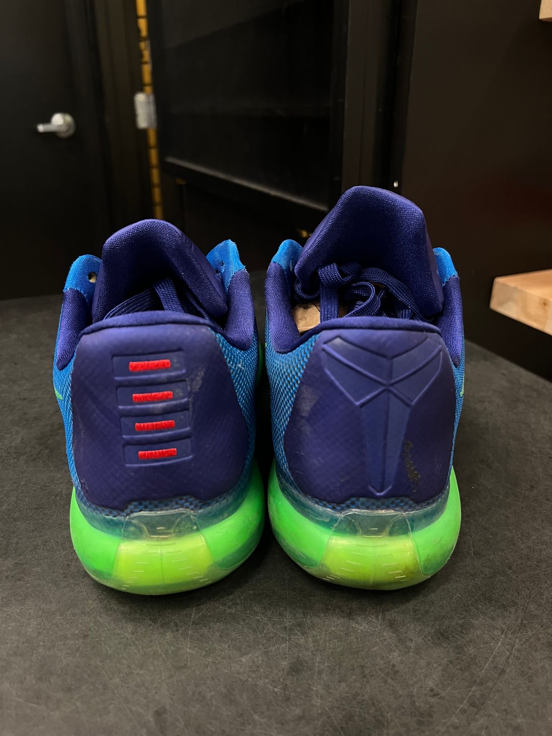 Nike Kobe 10 Emerald City Size 14, PREOWNED NO BOX
