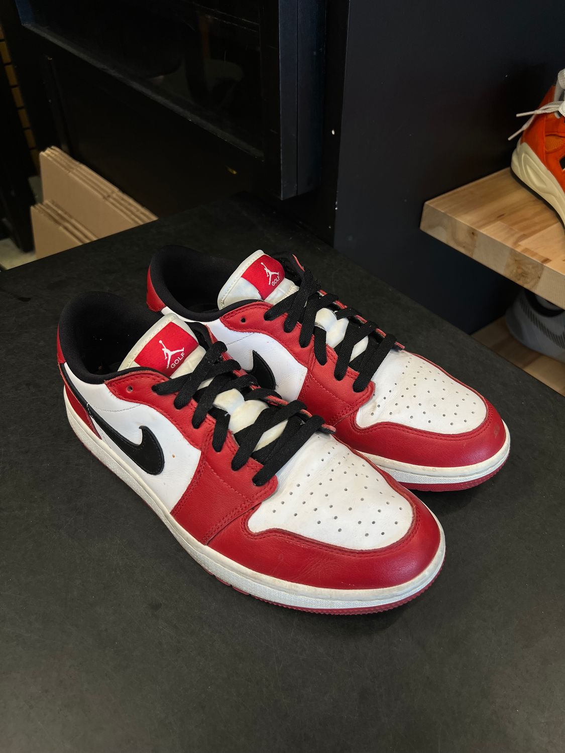 Jordan 1 Retro Low Golf Chicago Size 11, PREOWNED NO BOX*