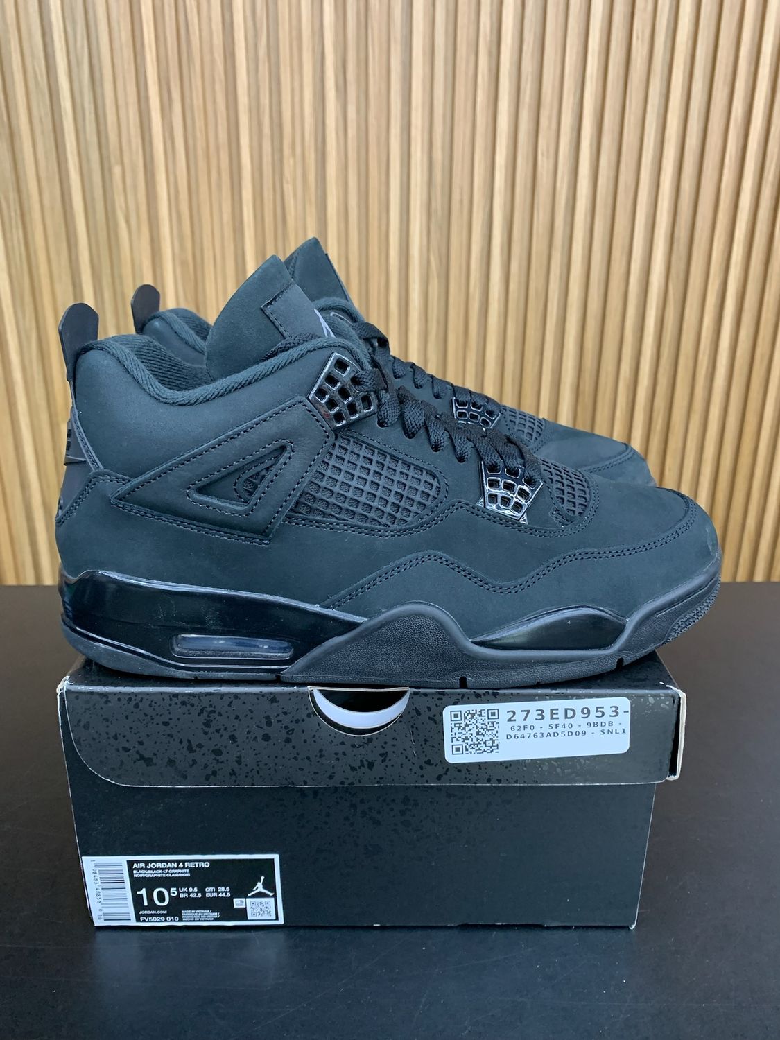 Jordan 4 Retro Black Cat (2025) Size 10.5, PREOWNED*