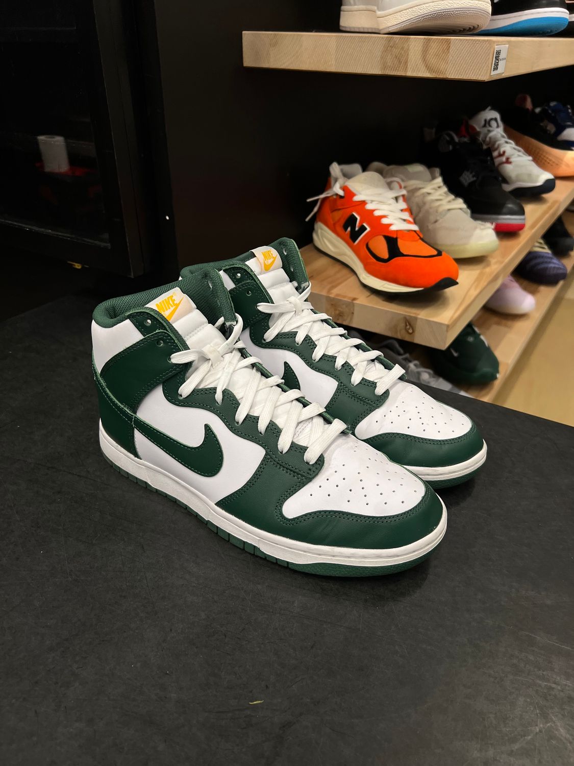 Nike Dunk High Australia Size 10, PREOWNED