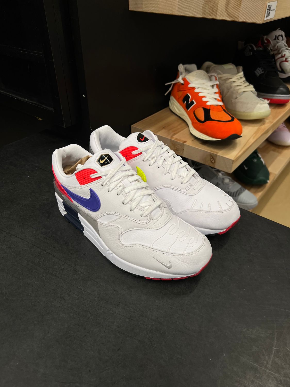 Nike Air Max 1 Evolution Of Icons Size 10, PREOWNED