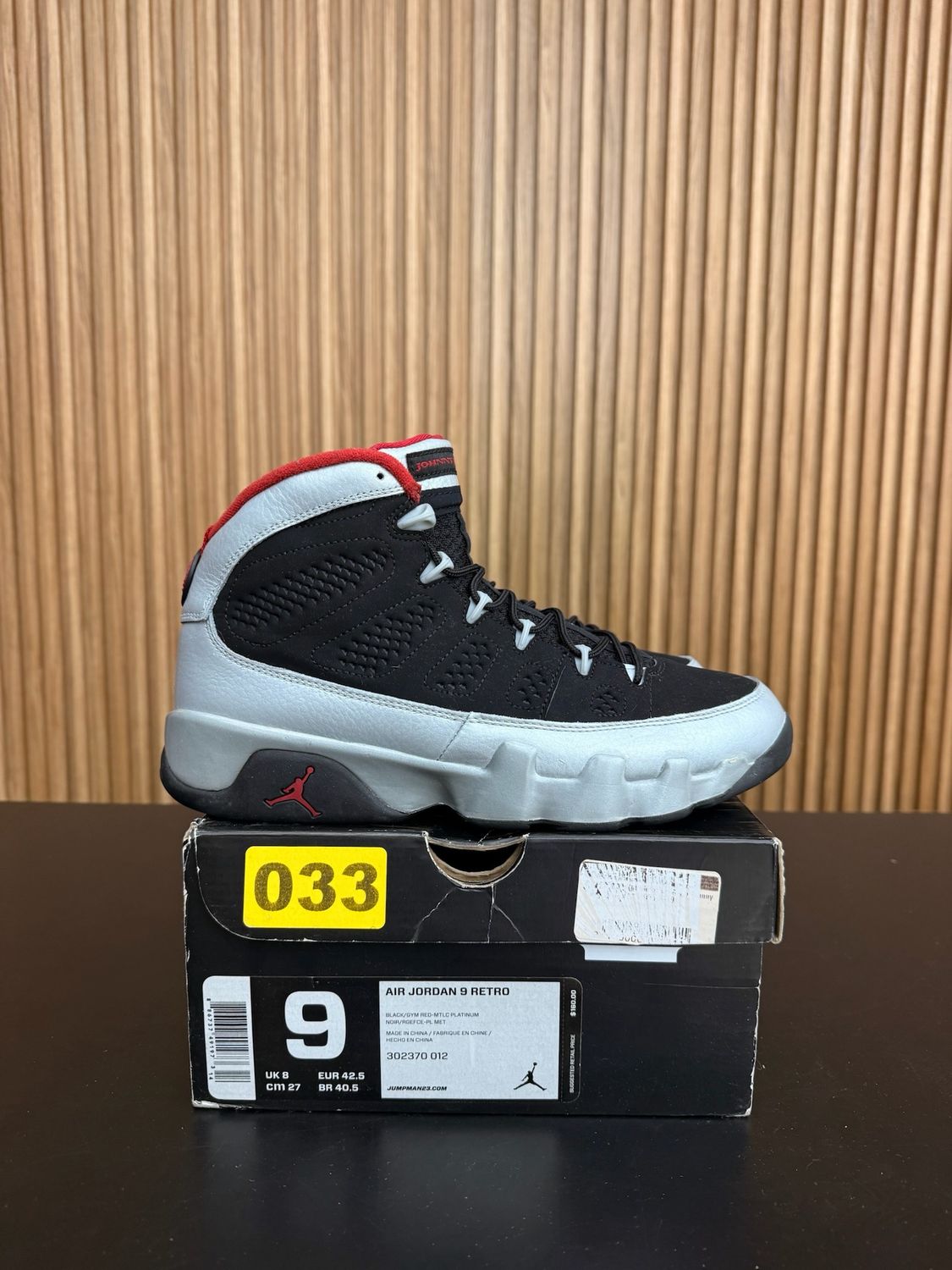 Jordan 9 Retro Johnny Kilroy Size 9, PREOWNED