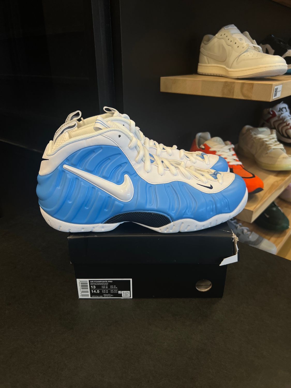 Nike Air Foamposite Pro University Blue (2026) Size 13, DS BRAND NEW DAMAGED BOX*
