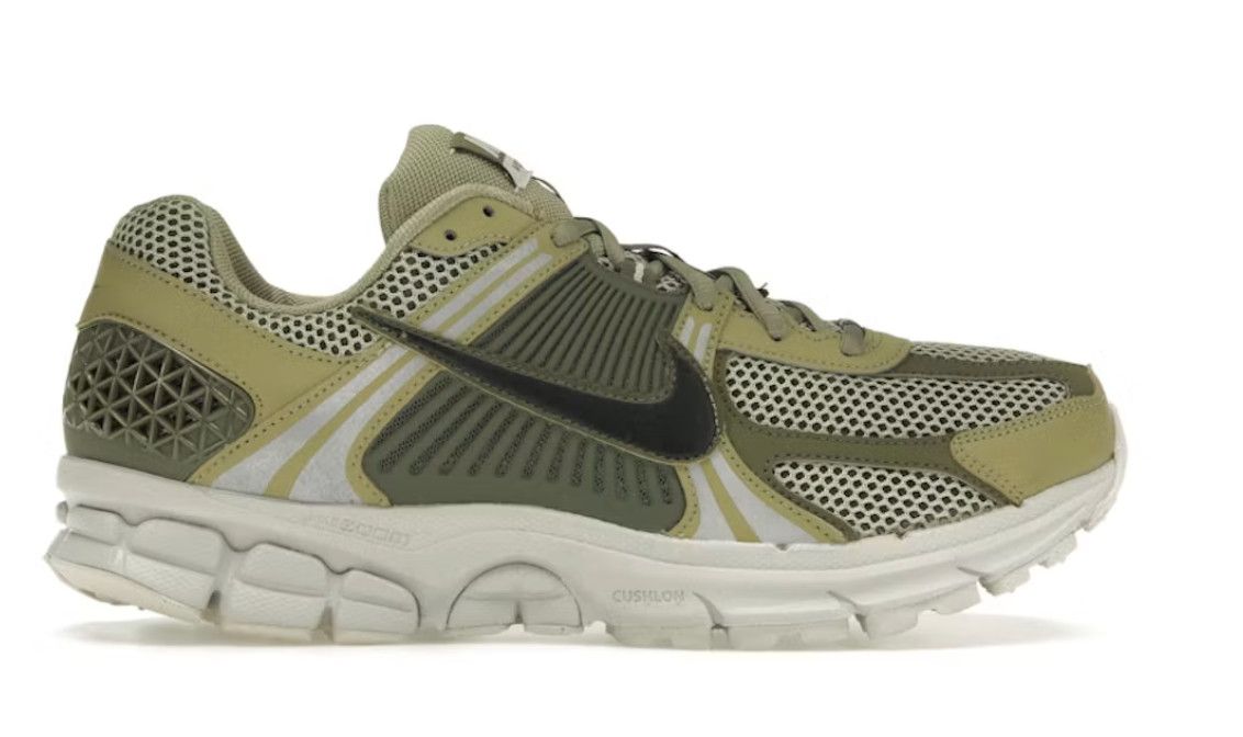 Nike Zoom Vomero 5 Neutral Olive Size 8.5, DS BRAND NEW*
