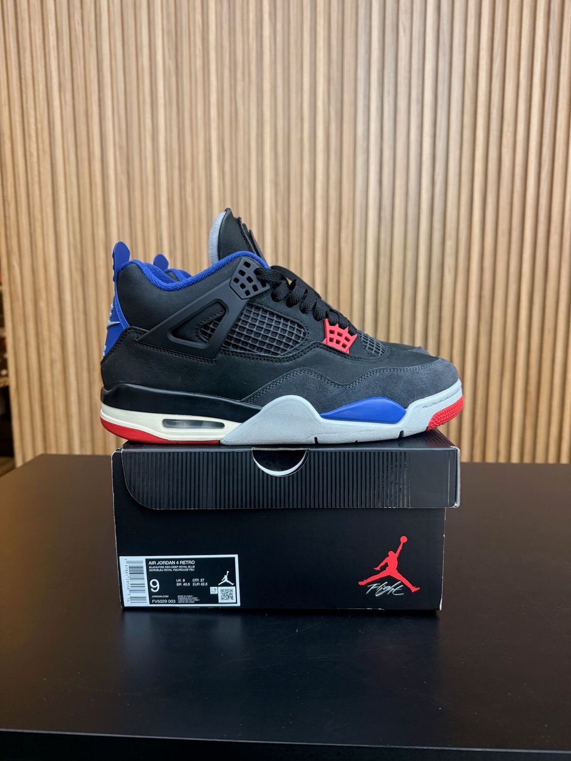 Jordan 4 Retro Rare Air (White Lettering) Size 9, PREOWNED*