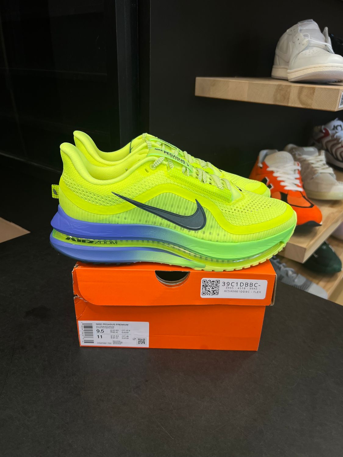 Nike Air Zoom Pegasus Premium Lime Blast Sapphire Size 9.5, PREOWNED TRIED ON