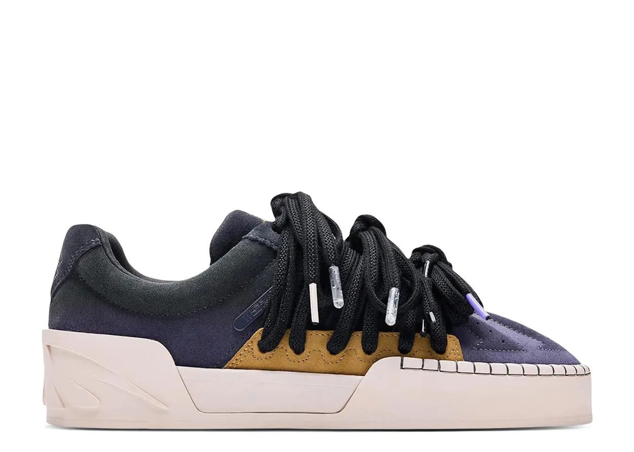 Anta Kai Hélà Style Roots KAI Mentality Size 9.5, DS BRAND NEW