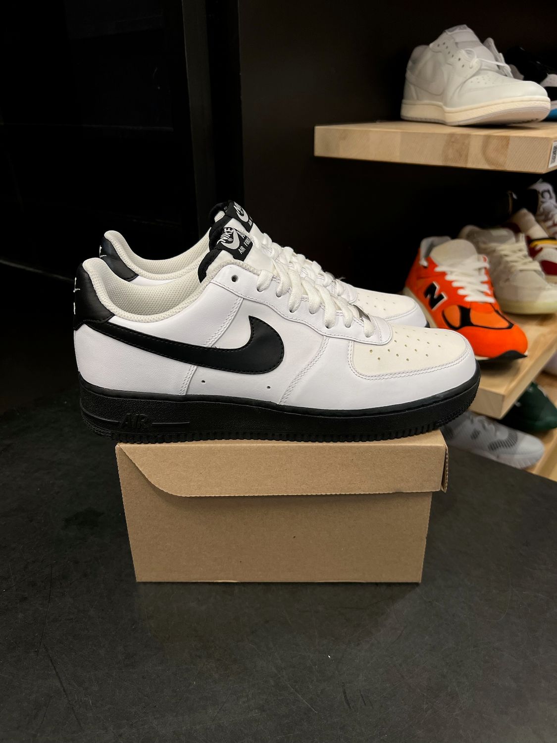 Nike Air Force 1 Low 'White Black' Size 9.5, PREOWNED