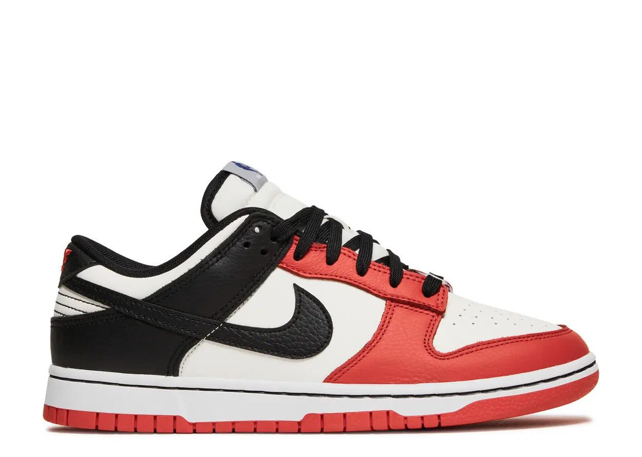 Nike Dunk Low EMB NBA 75th Anniversary Chicago Size 10, DS BRAND NEW*
