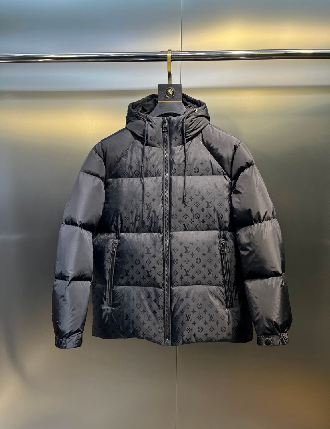 LV