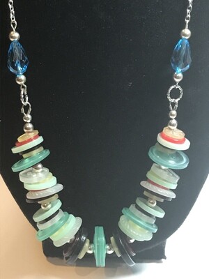 BUTTON NECKLACES