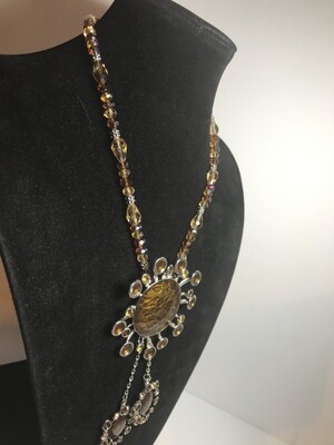 SUNBURST NECKLACE 2