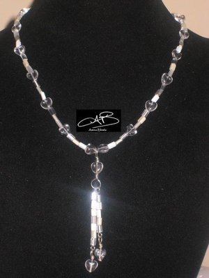 WHITE LOVE NECKLACE