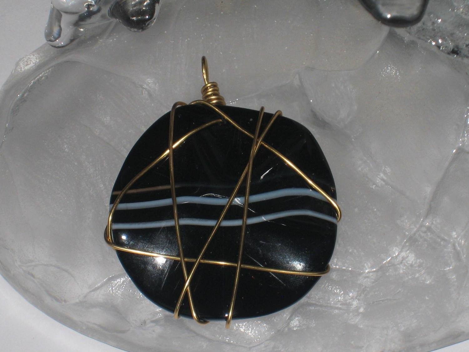 Round Black Agate Stone pendants
