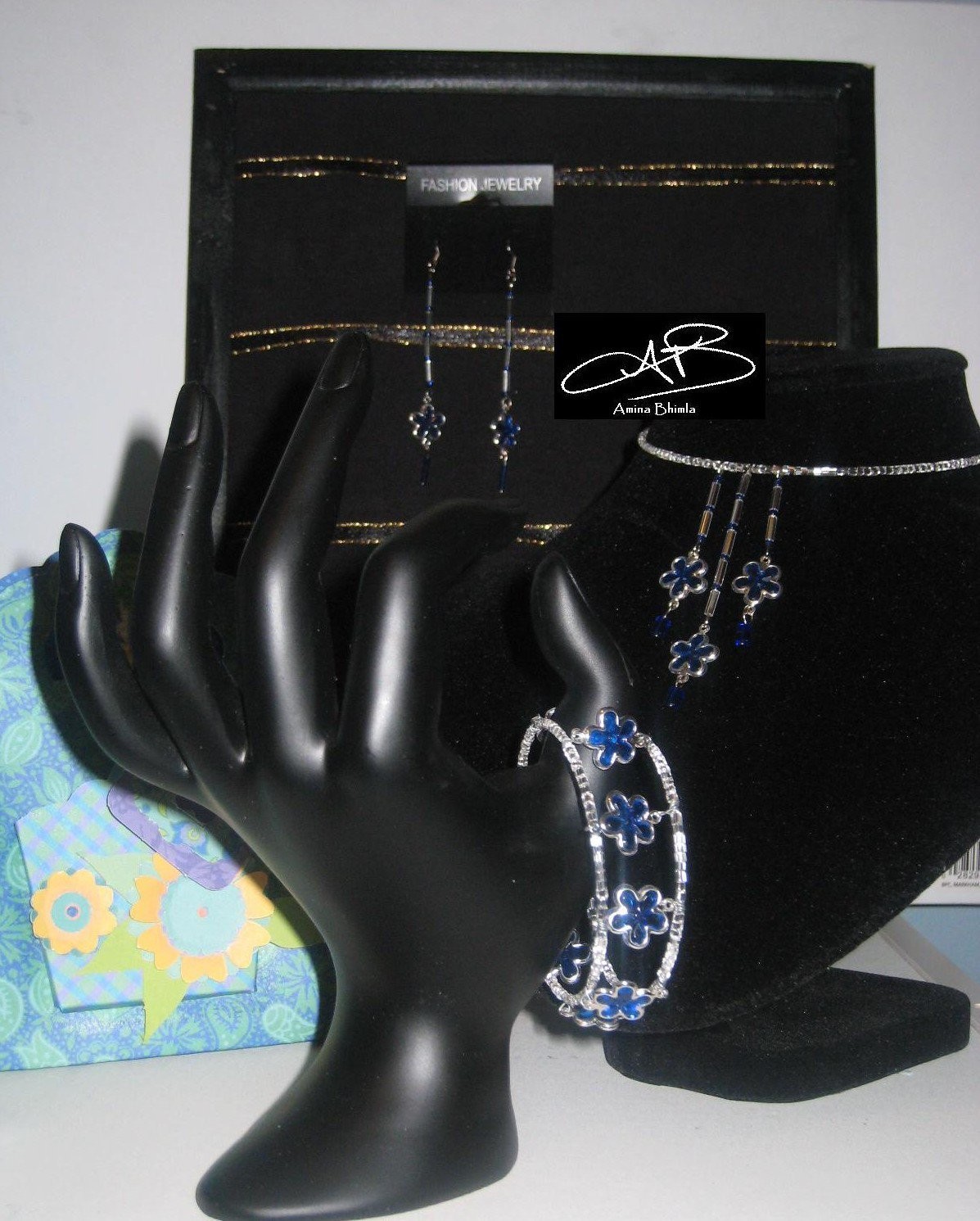 BLOOMS IN BLUE SET