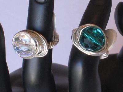 WRAPPED GLASS BEADED RINGS