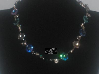 STOP THE PRESS NECKLACE