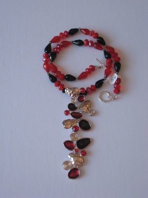 GRAPES NECKLACES