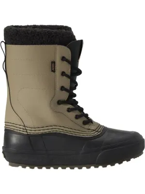 Vans Men's MTE Standard Waterproof Boot in Bay Leaf, main view