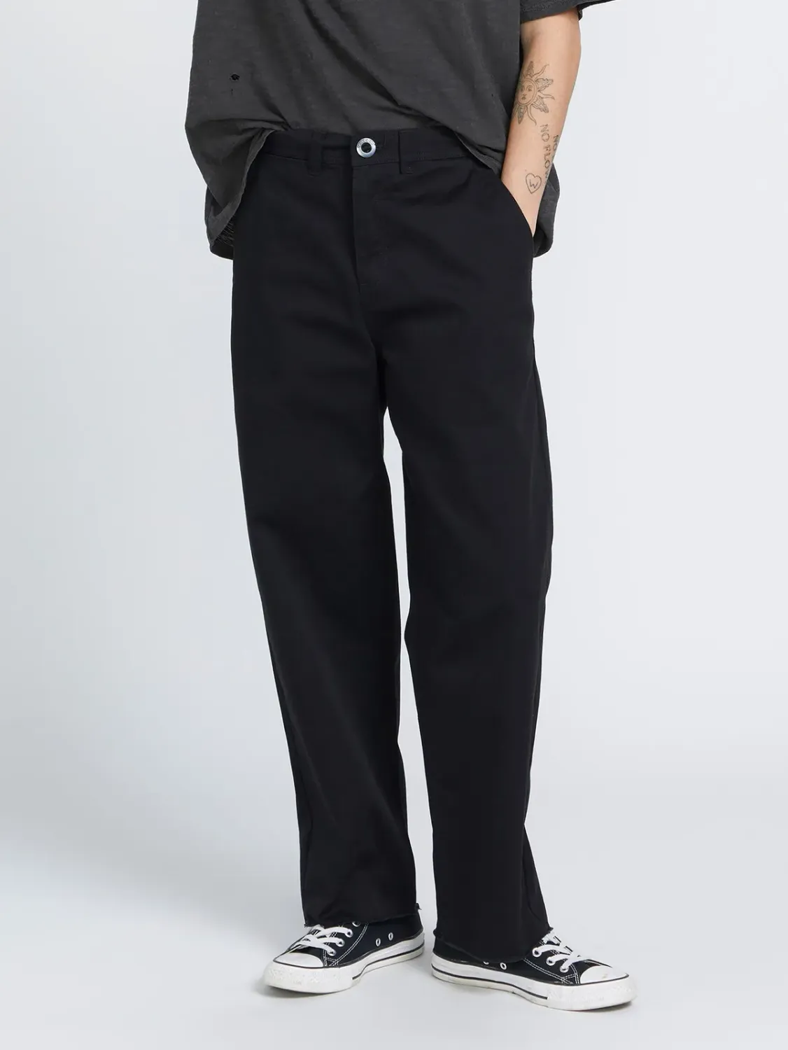 Volcom Women's ThisThatThem Skate Chino Pant, Color: Black, Size: 24
