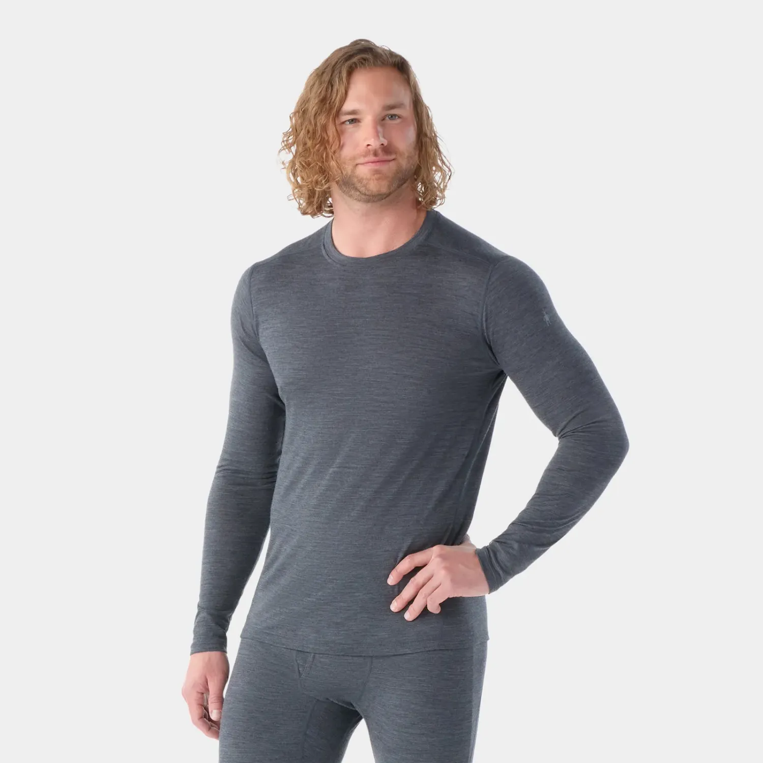 Smartwool Men's Classic All-Season Merino Base Layer Crew, Color: Iron Heather, Size: M