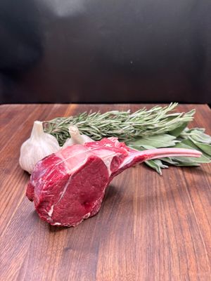 Côte à l'os de cerf rouge