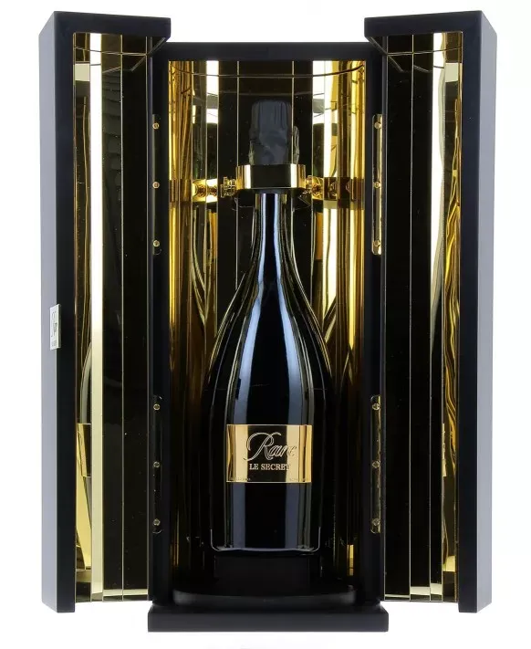 Rare Magnum Le Secret Goldsmith