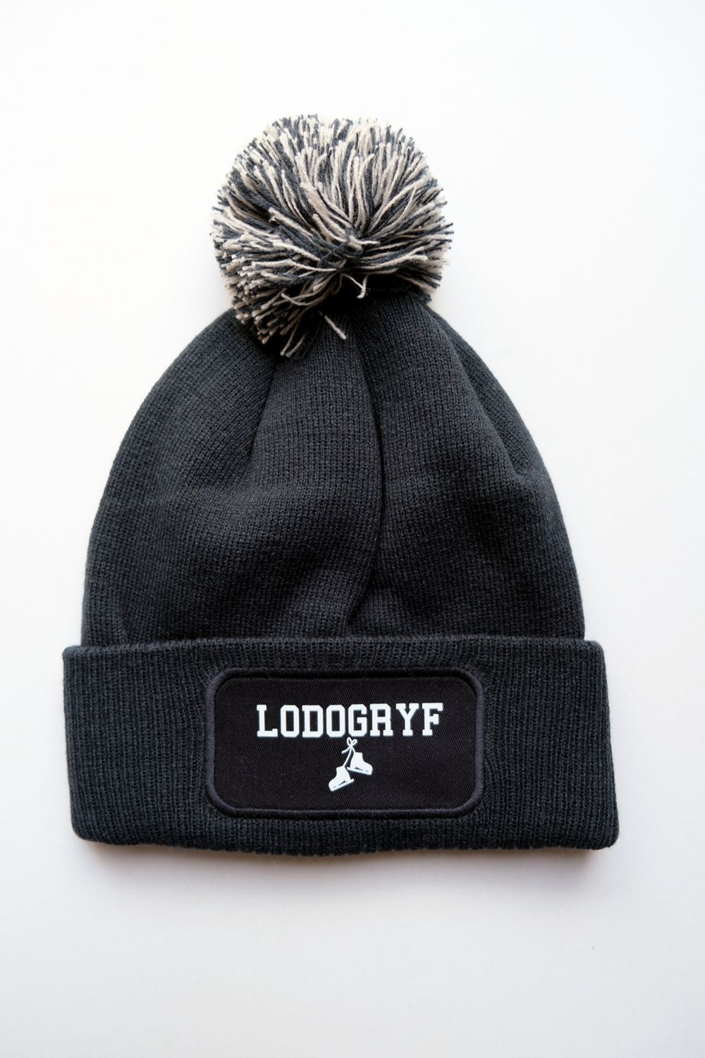 CZAPKA LODOGRYF POMPON