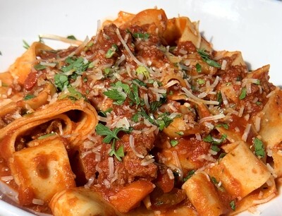 Pappardelle Bolognese Tray