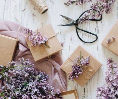 Gifts & Sets
