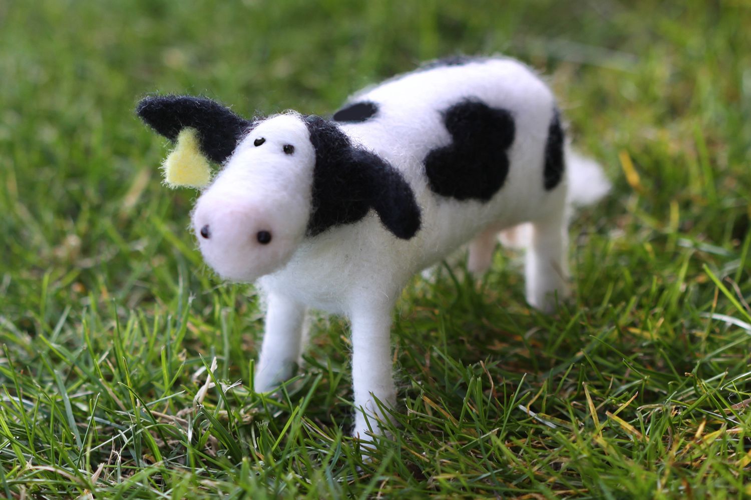 NEEDLE FELTING - FELT A COW with Diana Renwick