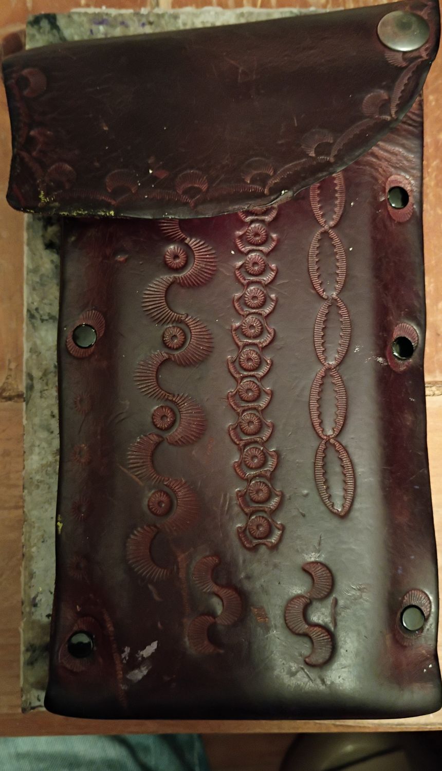 Phone Case (Natural Veggie-tan Leather)
