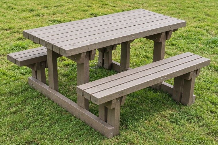 Tablas de madera plástica 100% reciclada