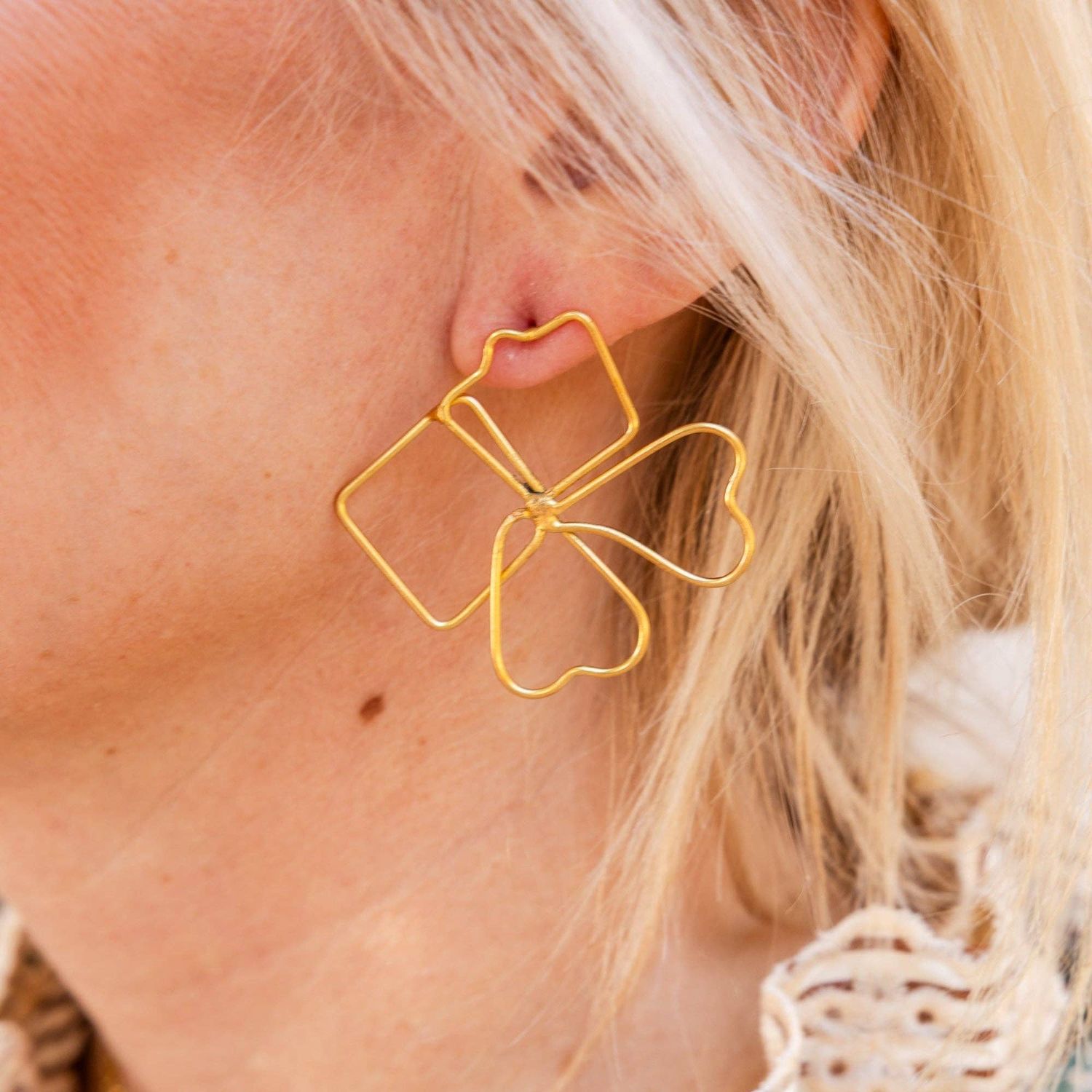 Rahab's Rope - Petal Glow Drop Earrings