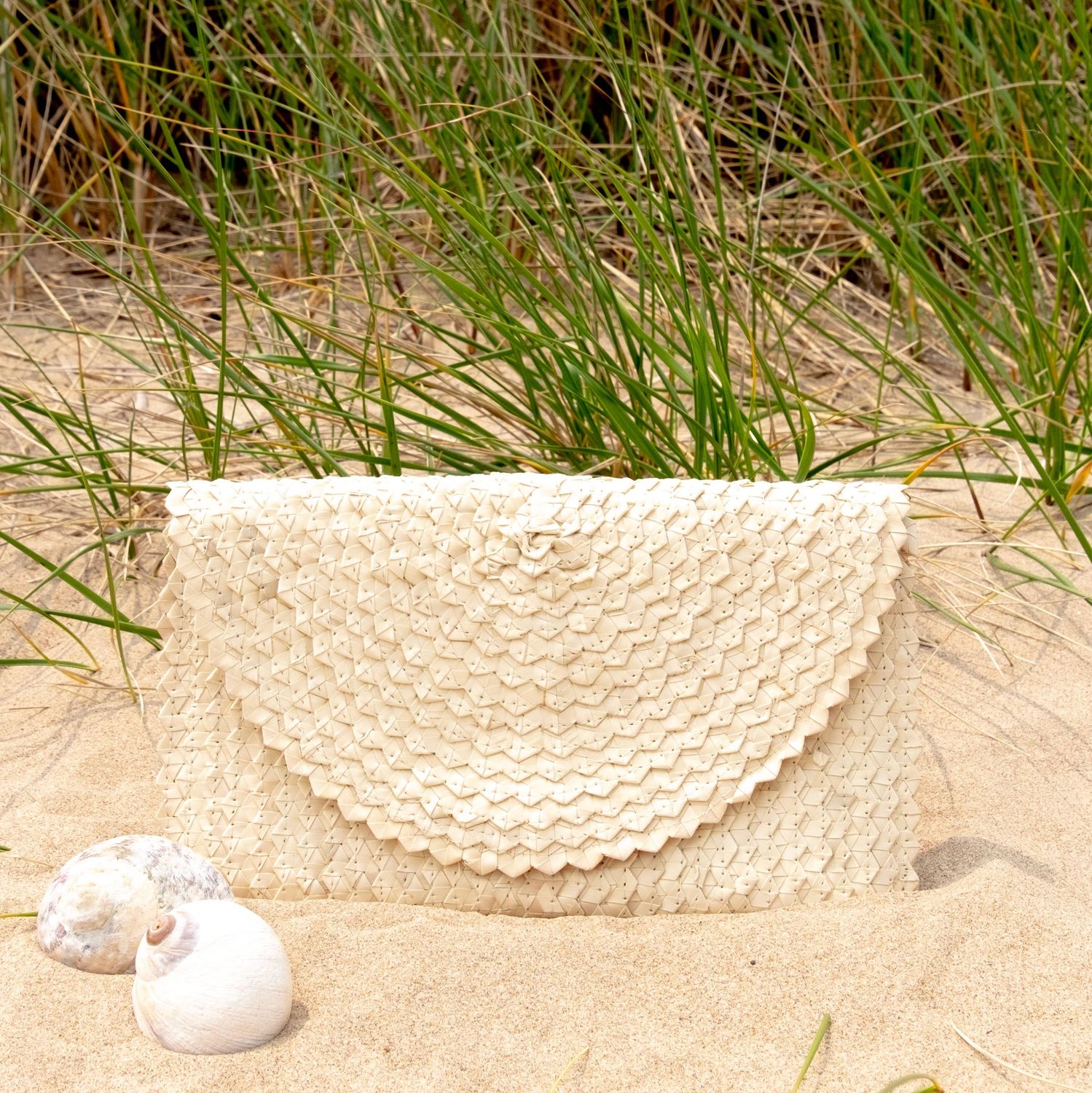 The Winding Road - Straw Clutch Ivory