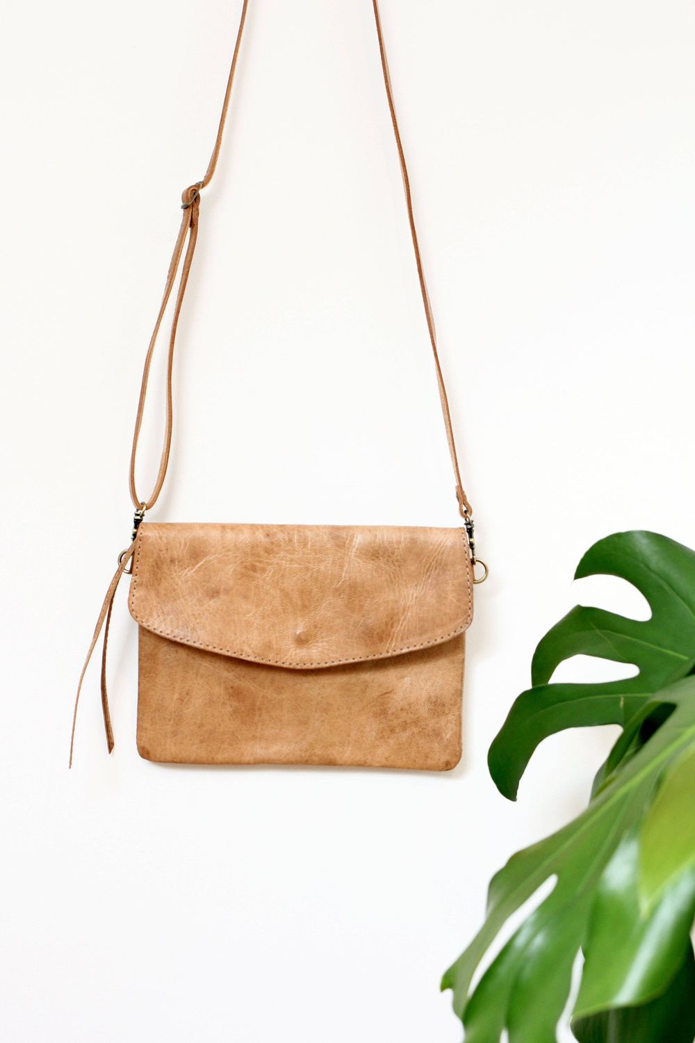 Jubilee Trading Co.  |  Ethical Trade Decor + Accessories - Rosa Crossbody Clutch