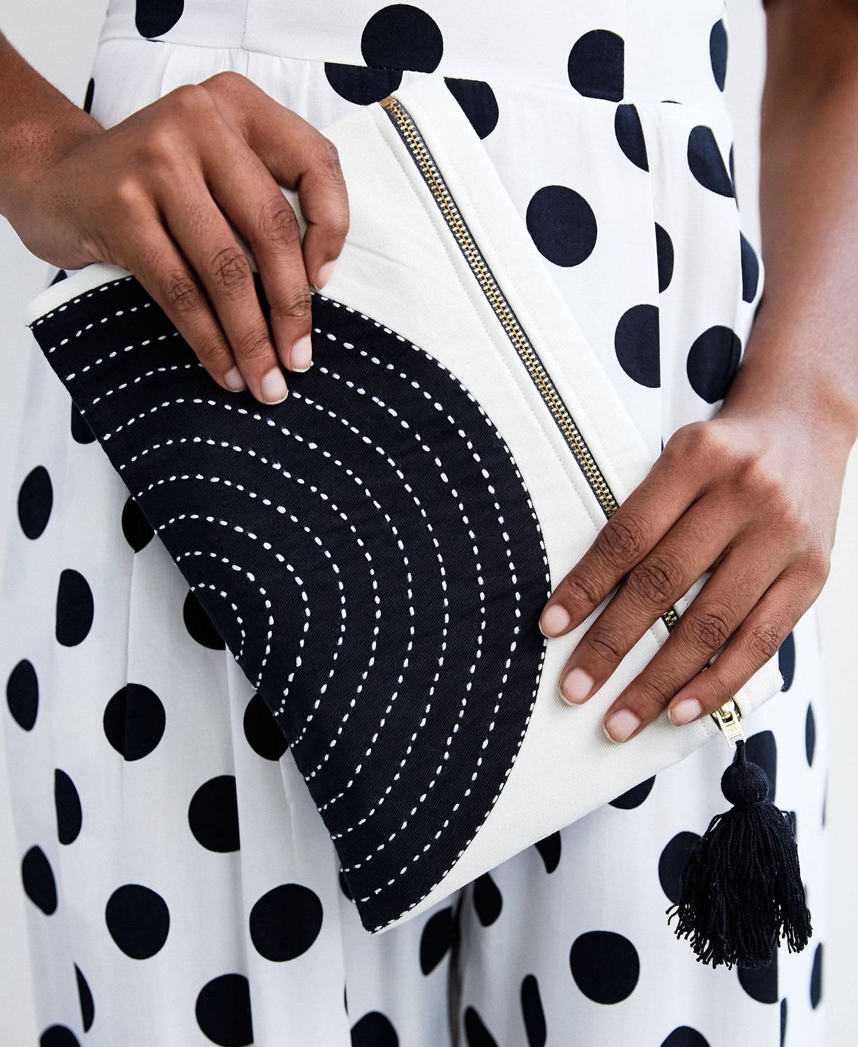 Anchal - Eclipse Pouch - Charcoal