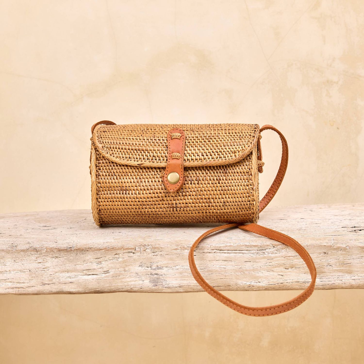 The Winding Road - Ata Vine Rattan Straw Small Crossbody Bag