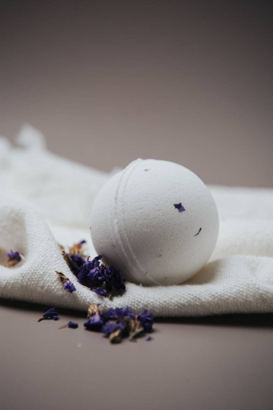 Freedom Studios - Flower Market | Lilac Bath Bomb