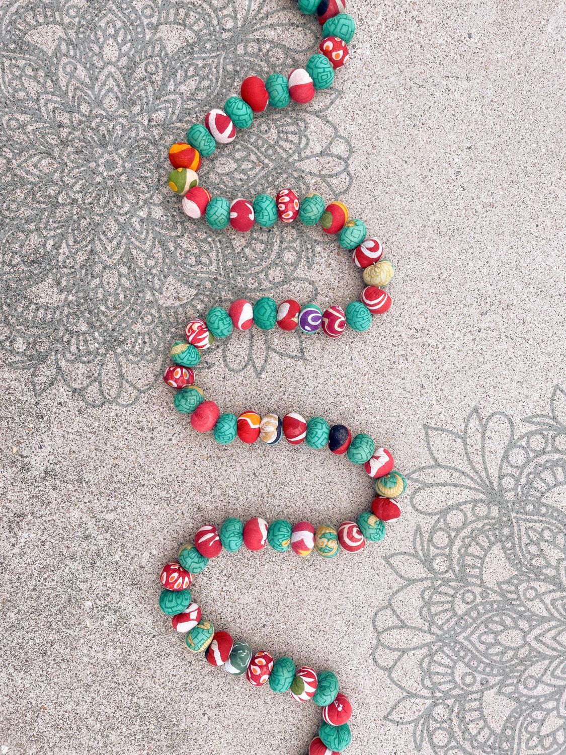 Asha Project - Saree Bead Garland | Christmas