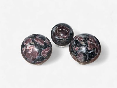 Garnet on Arfvedsonite Matrix spheres